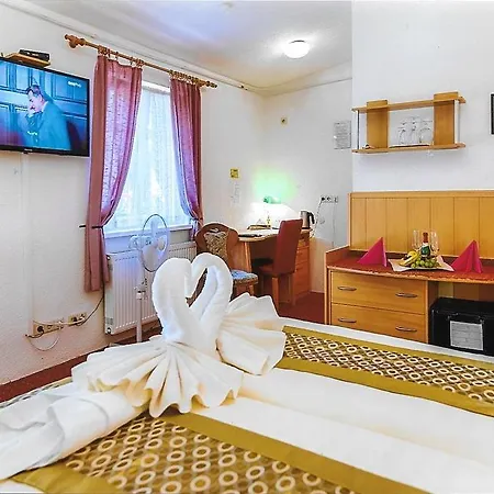 Bolsche 126 Hotel